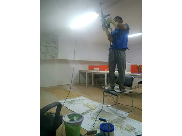 地下室頂板漏水，注漿防水施工