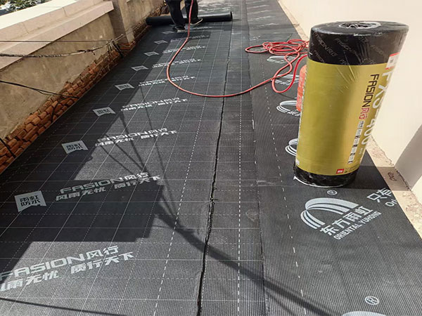 濟(jì)南屋頂補(bǔ)漏